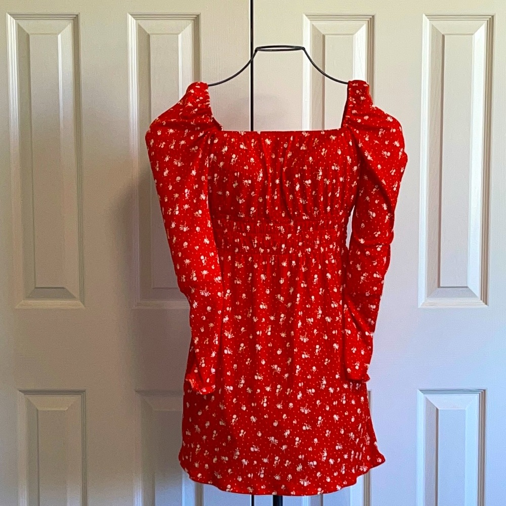 NEW-H&M orange & white floral long sleeved mini dress , sz.small